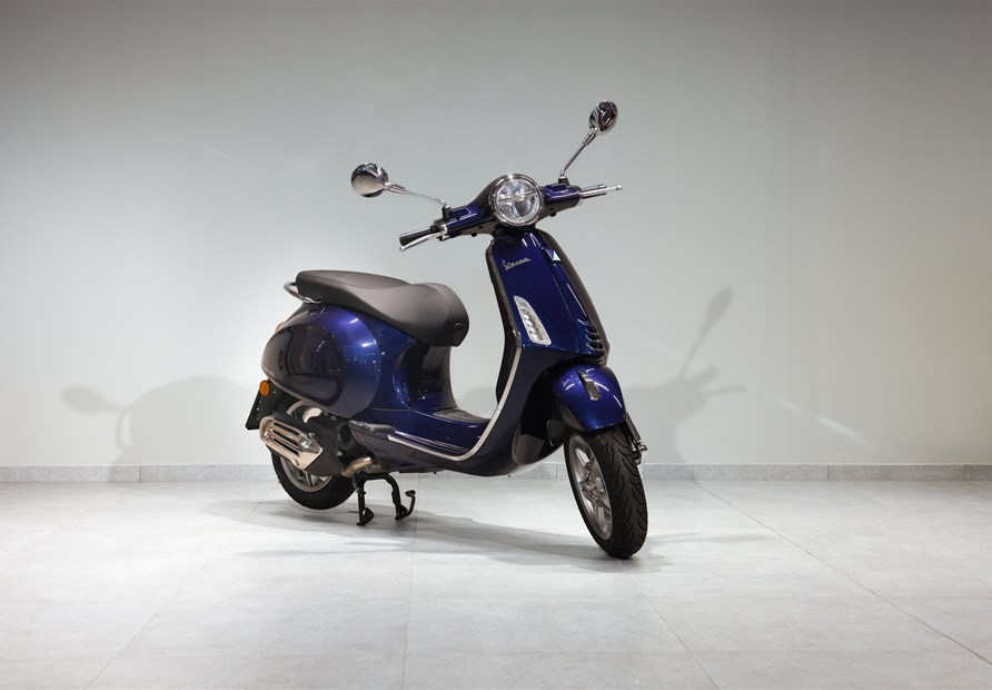 Vespa Primavera 50 4T (Blu Energia)