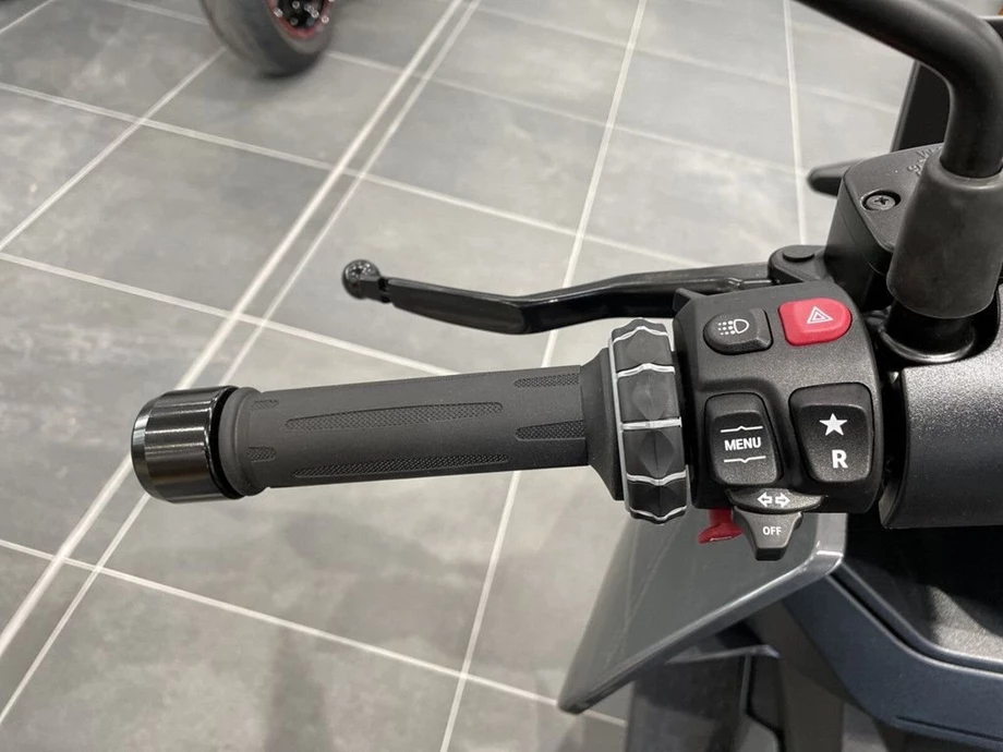 Angebot BMW CE 04 Bild 7: Angebot BMW CE 04