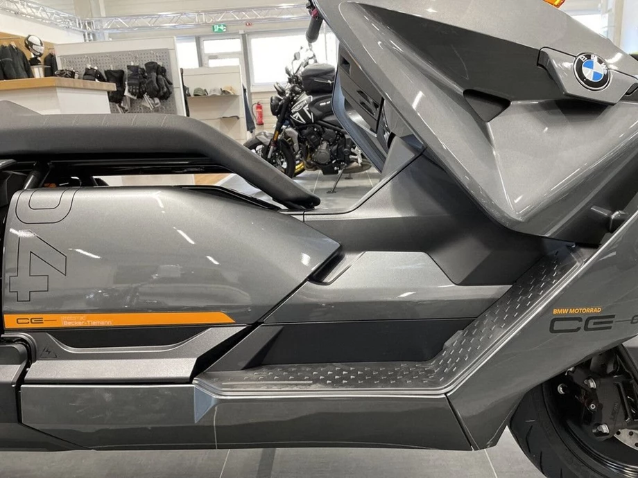 Angebot BMW CE 04 Bild 9: Angebot BMW CE 04
