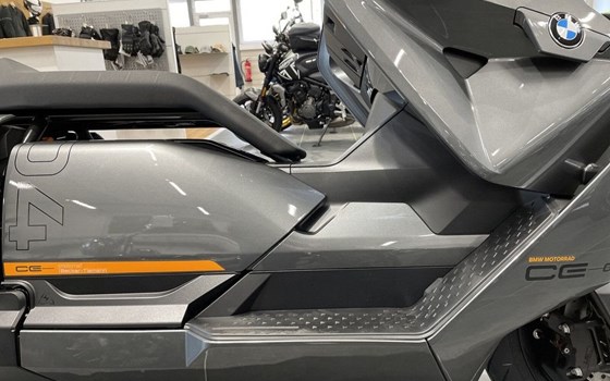 Gebrauchtmotorrad BMW CE 04 - Bild 9