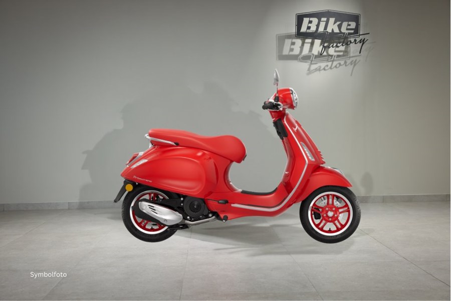 Vespa Primavera 125 RED