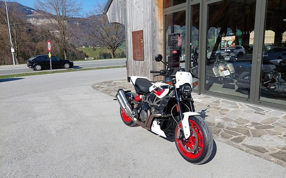 Gebrauchtmotorrad Indian FTR Sport - Bild 3 Gebrauchtmotorrad Indian FTR Sport - Bild 3