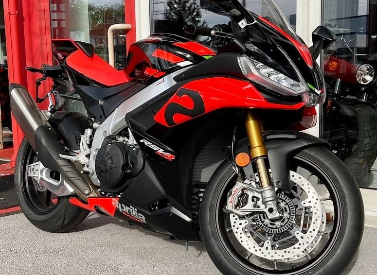 Offer Aprilia RSV 4 Factory Bild 2: Offer Aprilia RSV 4 Factory