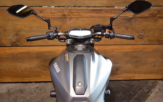 Motorrad Occasion Yamaha MT-07 - Bild 3