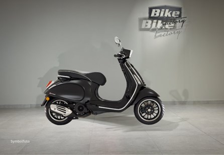 Vespa Sprint 125 (Nero Lucido)