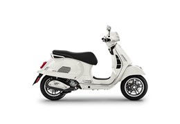 Neumotorrad Vespa GTS 300 Super