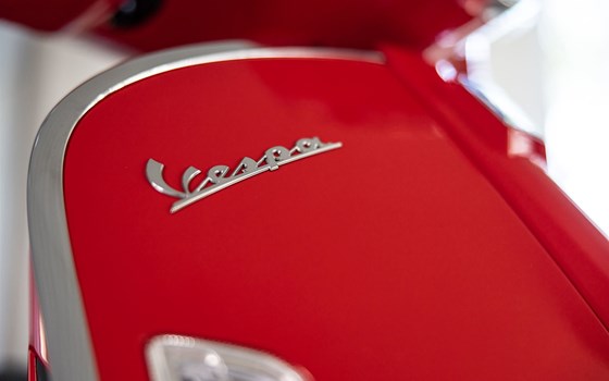 Neufahrzeug Vespa GTS 300 Super - Bild 9
