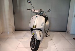 Neumotorrad Vespa GTS 125 Super Tech