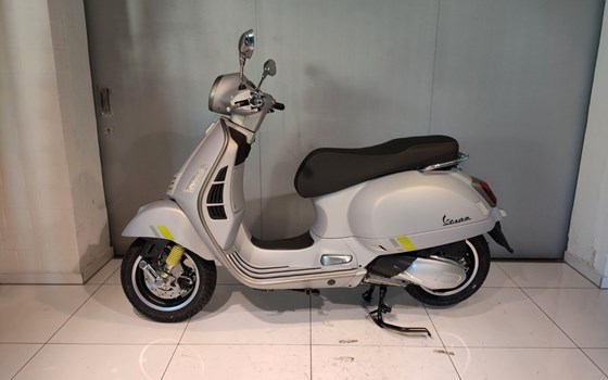 Neufahrzeug Vespa GTS 125 Super Tech - Bild 2