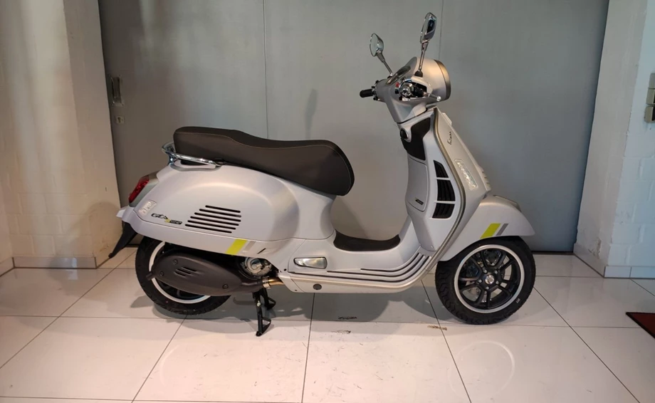 Angebot Vespa GTS 125 Super Tech Bild 4: Angebot Vespa GTS 125 Super Tech