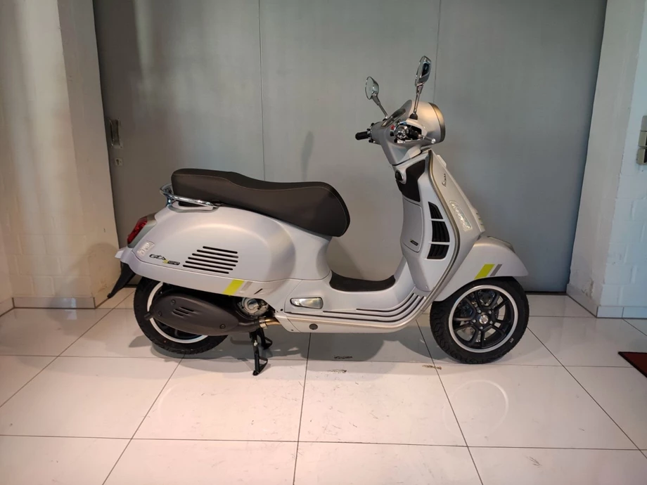 Angebot Vespa GTS 125 Super Tech Bild 4: Angebot Vespa GTS 125 Super Tech