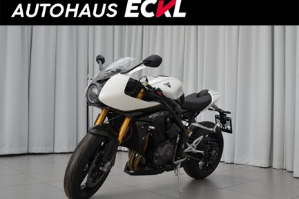 Triumph Speed Triple 1200 RR