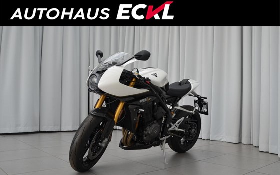 Gebrauchtmotorrad Triumph Speed Triple 1200 RR - Bild 1