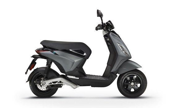 Neufahrzeug Piaggio 1 + - Bild 1 Neufahrzeug Piaggio 1 + - Bild 1