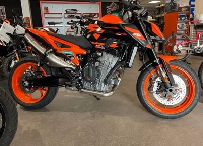 NEUFAHRZEUG KTM 890 Duke GP