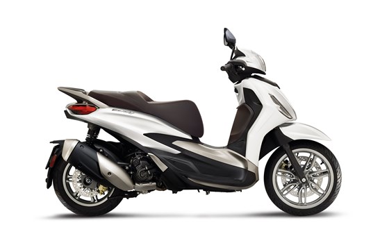 Neufahrzeug Piaggio Beverly 300 - Bild 1 Neufahrzeug Piaggio Beverly 300 - Bild 1