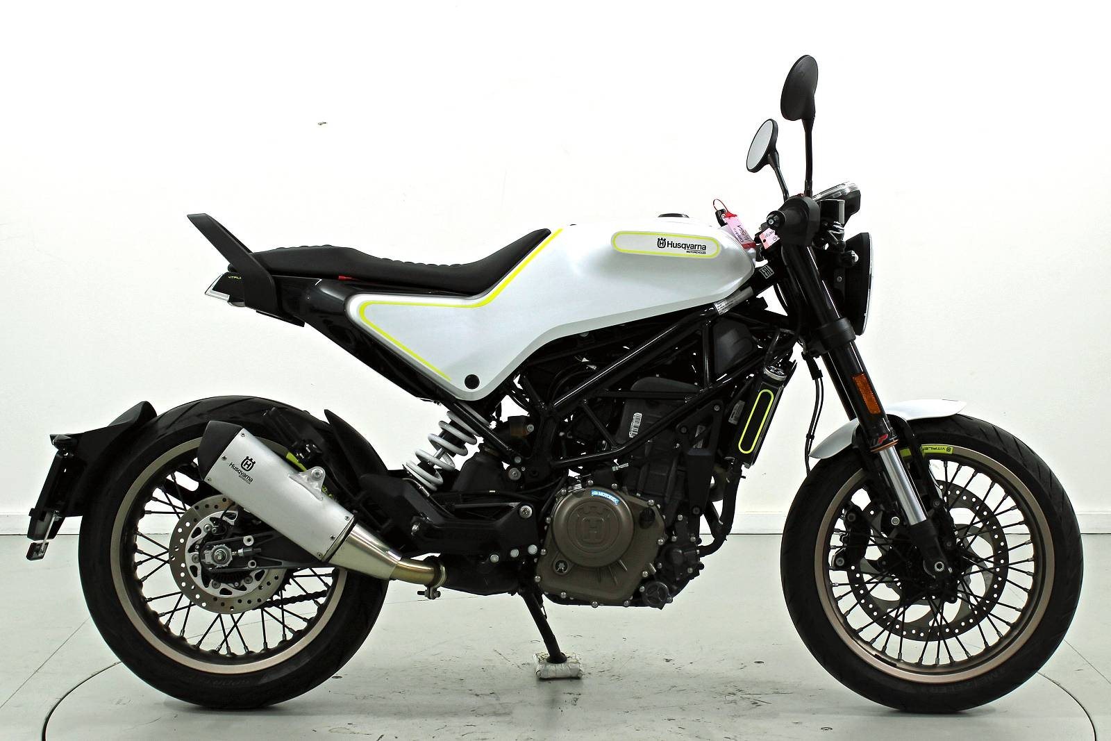 Motorrad Occasion Husqvarna Vitpilen Ez Km Chf