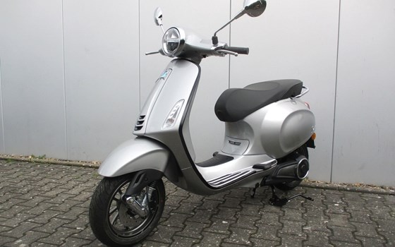 Neufahrzeug Vespa Elettrica - Bild 2