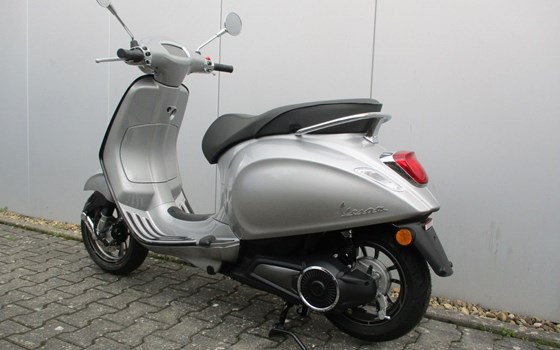 Neufahrzeug Vespa Elettrica - Bild 5
