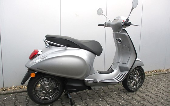 Neufahrzeug Vespa Elettrica - Bild 6
