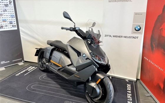 Gebrauchtmotorrad BMW CE 04 - Bild 1 Gebrauchtmotorrad BMW CE 04 - Bild 1