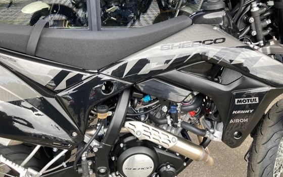 Neufahrzeug Sherco 125 4-Takt SM Black Moon RS - Bild 2 Neufahrzeug Sherco 125 4-Takt SM Black Moon RS - Bild 2