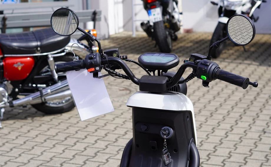 Offer NIU UQi GT Bild 4: Offer NIU UQi GT