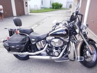 Gebrauchtmotorrad Harley-Davidson Softail Heritage Classic FLSTC - Bild 3 Gebrauchtmotorrad Harley-Davidson Softail Heritage Classic FLSTC - Bild 3