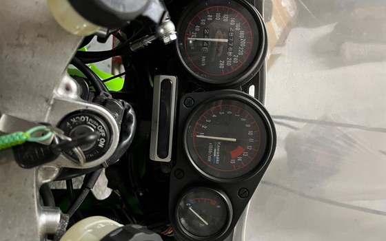 Gebrauchtmotorrad Kawasaki ZXR 750 RR - Bild 21