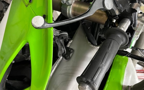 Gebrauchtmotorrad Kawasaki ZXR 750 RR - Bild 7