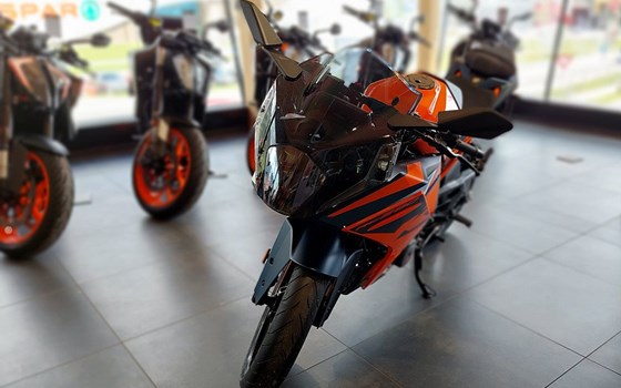 Neufahrzeug KTM RC 390 - Bild 3