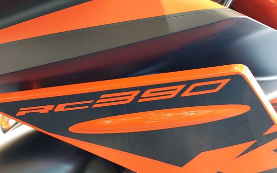 Neufahrzeug KTM RC 390 - Bild 5