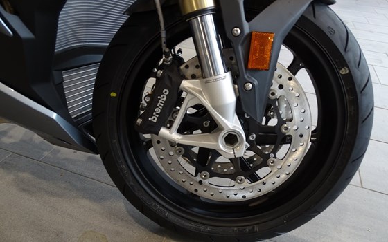 Gebrauchtmotorrad BMW S 1000 R - Bild 10