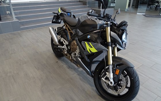 Gebrauchtmotorrad BMW S 1000 R - Bild 5 Gebrauchtmotorrad BMW S 1000 R - Bild 5