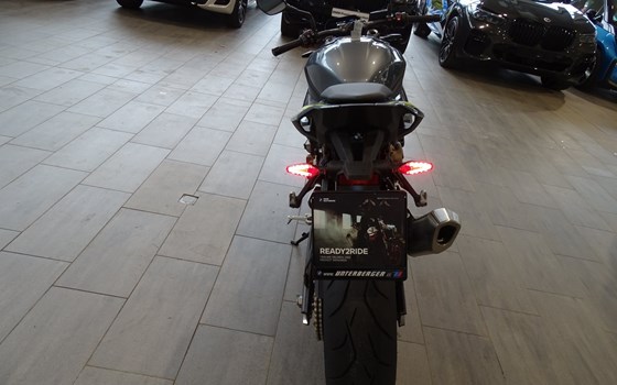 Gebrauchtmotorrad BMW S 1000 R - Bild 6 Gebrauchtmotorrad BMW S 1000 R - Bild 6