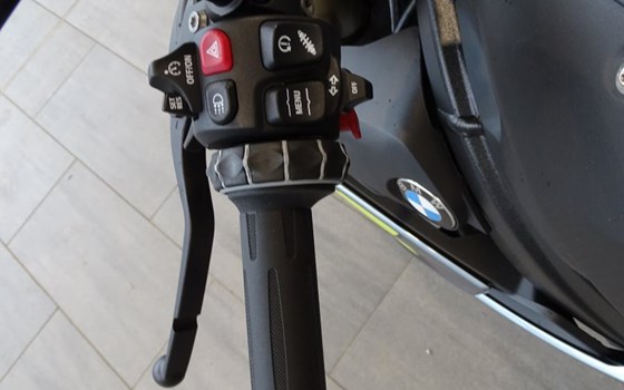 Gebrauchtmotorrad BMW S 1000 R - Bild 8