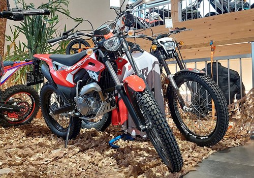 Honda Montesa COTA 4RT