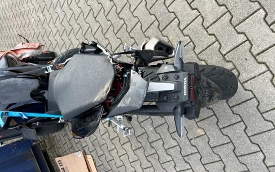 Gebrauchtmotorrad Honda CB750 Hornet - Bild 16