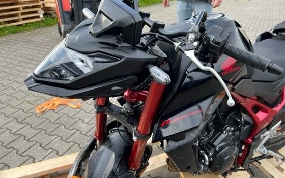 Gebrauchtmotorrad Honda CB750 Hornet - Bild 20