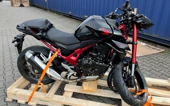 Gebrauchtmotorrad Honda CB750 Hornet - Bild 3