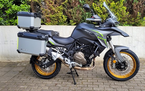 Gebrauchtmotorrad QJ Motor SRT 700 X - Bild 1