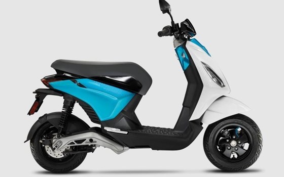 Neufahrzeug Piaggio 1 Active - Bild 1