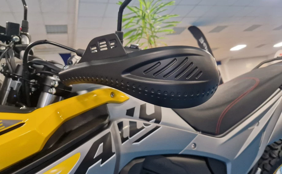 Angebot Voge 300 Rally Bild 12: Angebot Voge 300 Rally