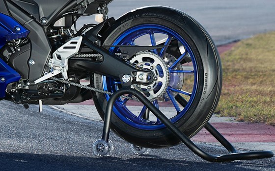 Neufahrzeug Yamaha R125 - Bild 16 Neufahrzeug Yamaha R125 - Bild 16