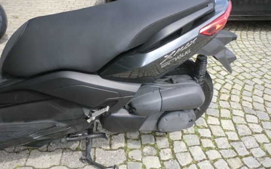 Gebrauchtmotorrad Yamaha X-Max 250 - Bild 5