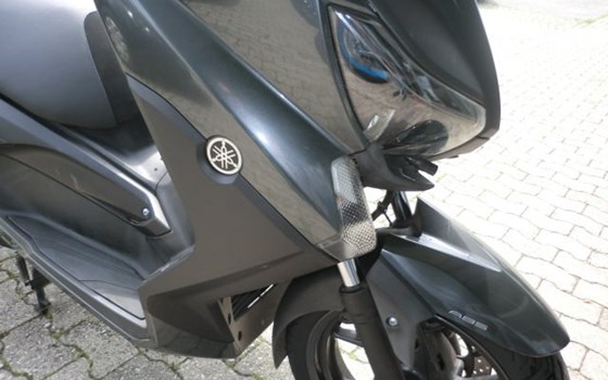 Gebrauchtmotorrad Yamaha X-Max 250 - Bild 7
