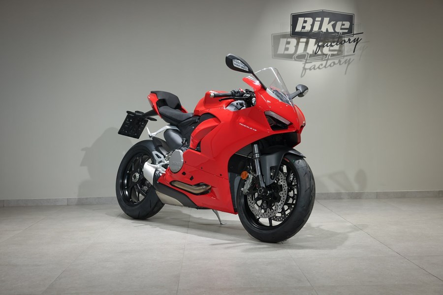 Ducati Panigale V2