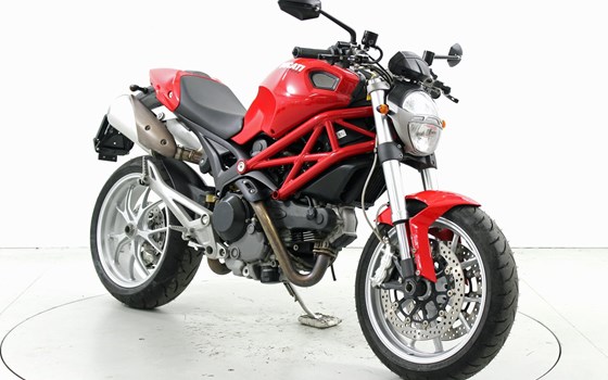 Motorrad Occasion Ducati Monster 1100 - Bild 2