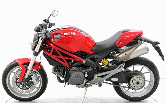 Motorrad Occasion Ducati Monster 1100 - Bild 5