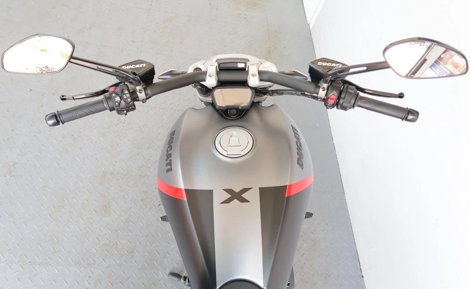 Angebot Ducati XDiavel Black Star Bild 3: Angebot Ducati XDiavel Black Star